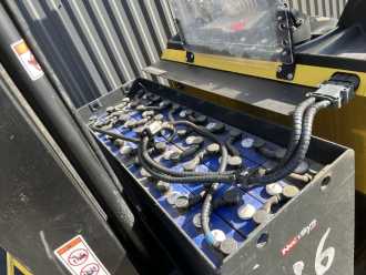Heftruck gebruikt HYSTER R1.4 ELEKTRO SCHUBMASTSTAPLER (13068294)