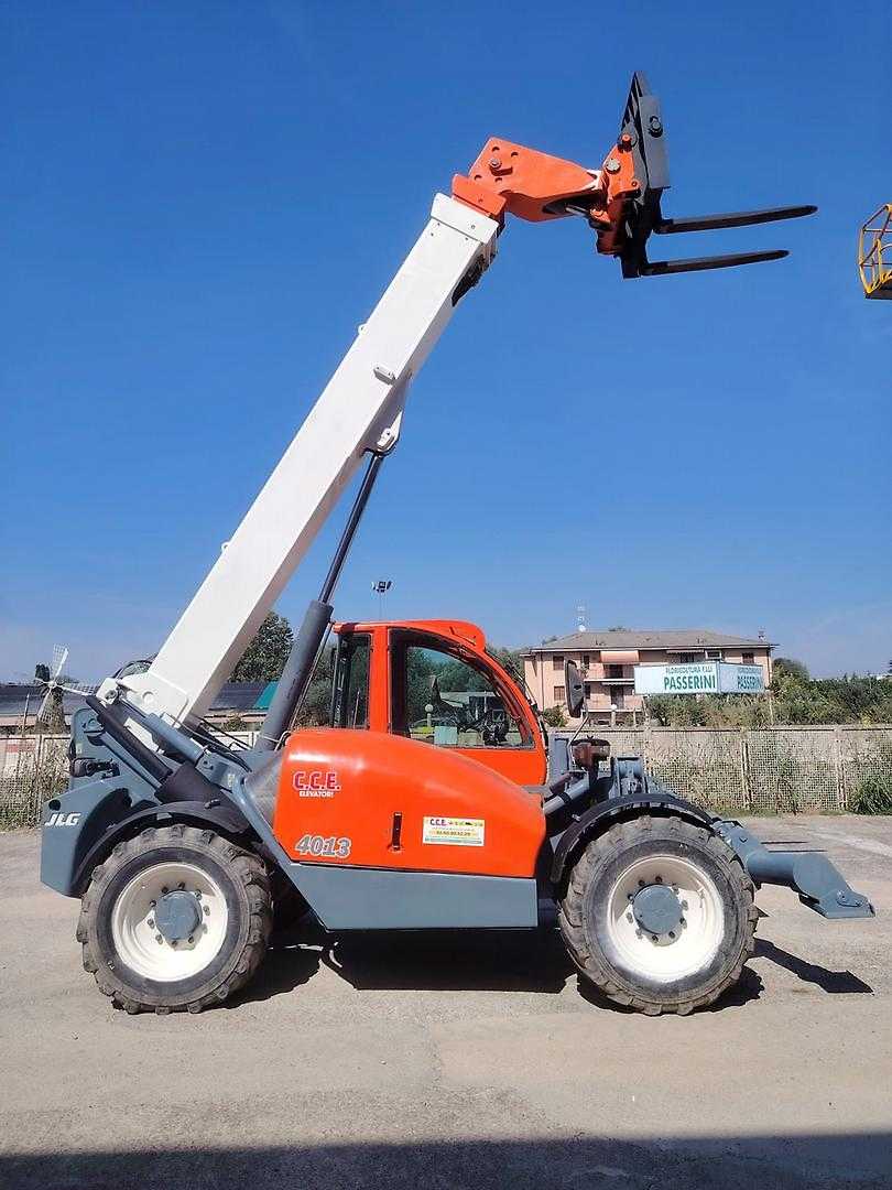 Heftruck gebruikt JLG 4013 DIESEL TELESKOPARMSTAPLER (13065870)