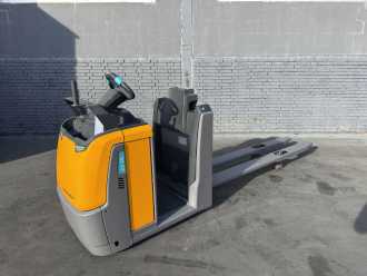 Heftruck gebruikt JUNGHEINRICH ECE 225 Baujahr 2021 / Stunden 1446 /TOP CONDITION ELEKTRO NIEDERHUBKOMMISSIONIERER (13074254)