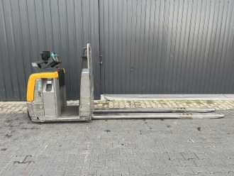 Heftruck gebruikt JUNGHEINRICH ECE225 ELEKTRO NIEDERHUBWAGENDEICHSEL (13073617)