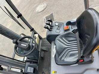 Heftruck gebruikt JUNGHEINRICH EFG 110 - 300ZT ELEKTRO DREIRADFRONTSTAPLER (13072421)