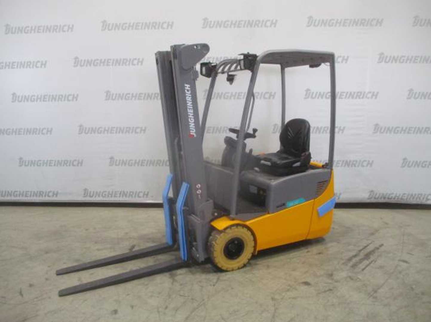 Heftruck gebruikt JUNGHEINRICH EFG 113 SP GE 115-480DZ ELEKTRO DREIRADFRONTSTAPLER (13073739)