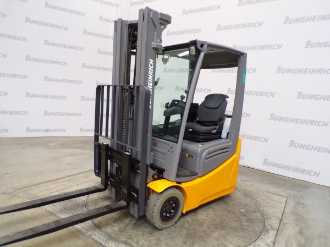 Heftruck gebruikt JUNGHEINRICH EFG 215 Li SP GE 115-480 DZ 4* ELEKTRO VIERRADFRONTSTAPLER (13054672) backdrop