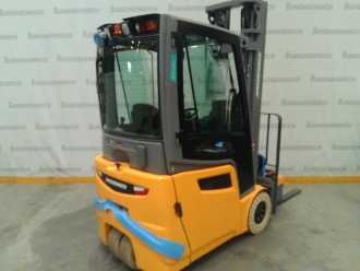 Heftruck gebruikt JUNGHEINRICH EFG 215 SP GE 115-550 DZ ELEKTRO VIERRADFRONTSTAPLER (13048536)