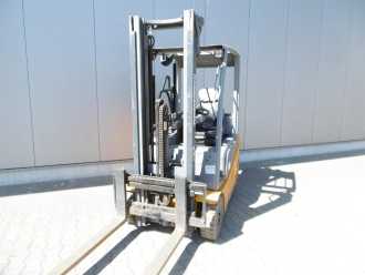 Heftruck gebruikt JUNGHEINRICH EFG 216k-330 ZZ ELEKTRO DREIRADFRONTSTAPLER (12884855)