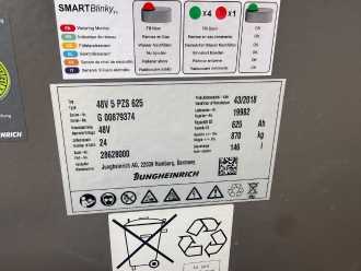 Heftruck gebruikt JUNGHEINRICH EFG 216k Baujahr 2017 / Stunden 1650 HH 4700 ELEKTRO DREIRADFRONTSTAPLER (13065439)