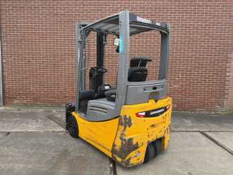 Heftruck gebruikt JUNGHEINRICH EFG 216k ELEKTRO DREIRADFRONTSTAPLER (13055164)