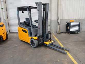 Heftruck gebruikt JUNGHEINRICH EFG 216k SP G+E 464DZ ELEKTRO VIERRADFRONTSTAPLER (13072591)