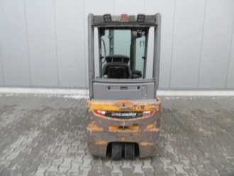 Heftruck gebruikt JUNGHEINRICH EFG 218 GE120-330ZZ ELEKTRO DREIRADFRONTSTAPLER (12776602)