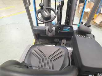 Heftruck gebruikt JUNGHEINRICH EFG 218k SP GE 115-425 DZ ELEKTRO VIERRADFRONTSTAPLER (13043152)