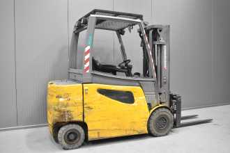 Heftruck gebruikt JUNGHEINRICH EFG 425 /56679/ ELEKTRO VIERRADFRONTSTAPLER (13015601)