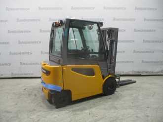 Heftruck gebruikt JUNGHEINRICH EFG 425ks MP GE+T 135-440 DZ ELEKTRO VIERRADFRONTSTAPLER (13074995)