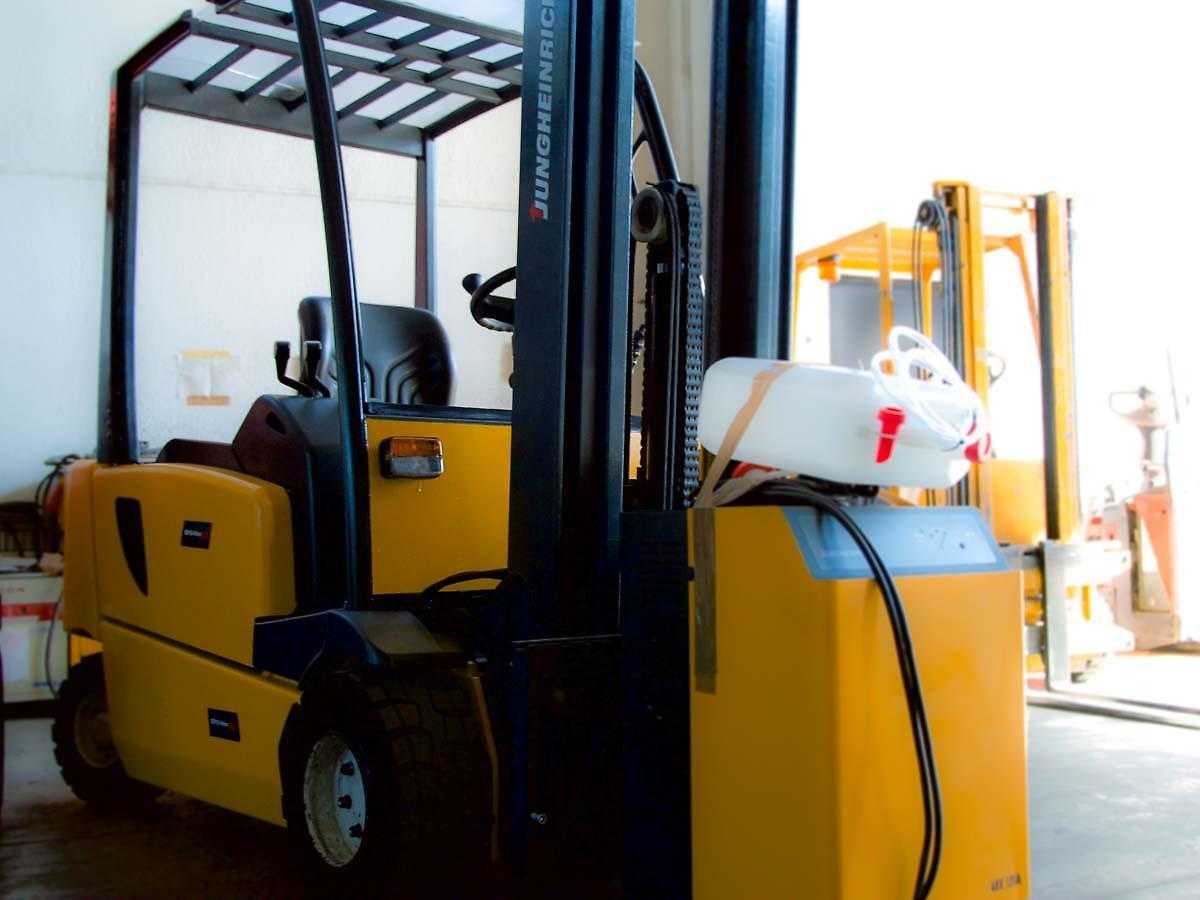 Heftruck gebruikt JUNGHEINRICH EFG-VAC20 ELEKTRO VIERRADFRONTSTAPLER (11964086)