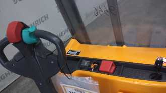Heftruck gebruikt JUNGHEINRICH EJC 110 115-250 ZT ELEKTRO HOCHHUBWAGENDEICHSEL (13015297)