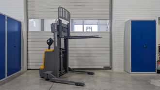 Heftruck gebruikt JUNGHEINRICH EJC 212b neuwertig ELEKTRO HOCHHUBWAGENDEICHSEL (13028765)