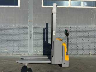 Heftruck gebruikt JUNGHEINRICH EJD 118 Baujahr 2018 HH 1500 Akku 2023 ELEKTRO HOCHHUBWAGENDEICHSEL (13076487)