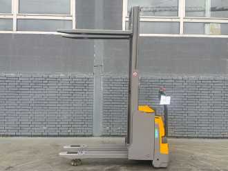 Heftruck gebruikt JUNGHEINRICH EJD 120 Baujahr 2019 Stunden 3186 HH 2010 ELEKTRO HOCHHUBWAGENDEICHSEL (13022501)