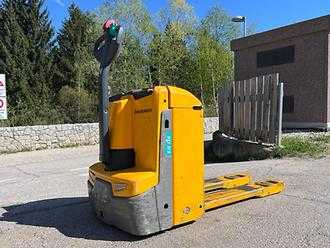 Heftruck gebruikt JUNGHEINRICH EJE 116 ELEKTRO NIEDERHUBWAGENDEICHSEL (13038900) backdrop