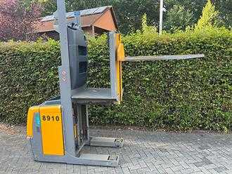 Heftruck gebruikt JUNGHEINRICH EKS 110 Z 100 E ELEKTRO HOCHHUBWAGENFAHRERSTAND (13015676)
