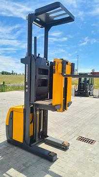 Heftruck gebruikt JUNGHEINRICH EKS110Z ELEKTRO HOCHHUBWAGENFAHRERSTAND (12969935)