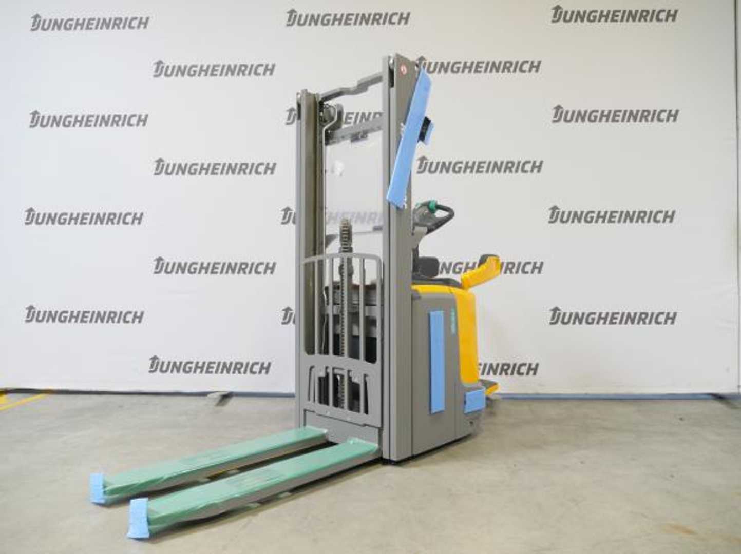 Heftruck gebruikt JUNGHEINRICH ERC 214 KP 115-320 ZZ ELEKTRO HOCHHUBWAGENFAHRERSTAND (13054172)