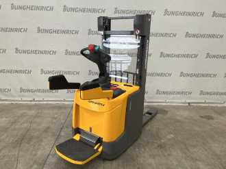 Heftruck gebruikt JUNGHEINRICH ERC 216 115 280 ZT ELEKTRO HOCHHUBWAGENFAHRERSTAND (13015144) backdrop