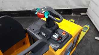 Heftruck gebruikt JUNGHEINRICH ERE 225 FP 33 100 67 ELEKTRO NIEDERHUBWAGENFAHRERSTAND (13042762)