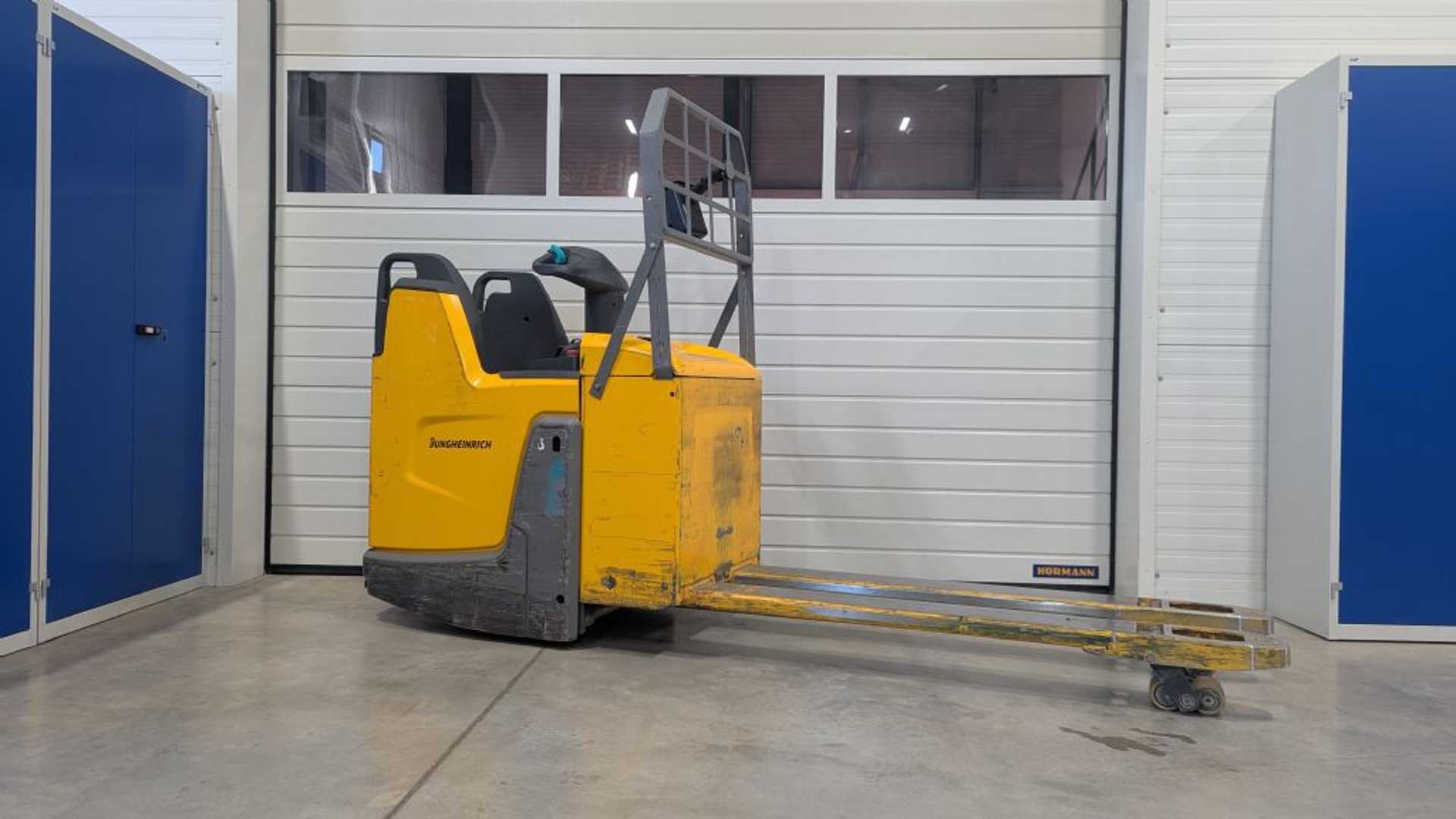 Heftruck gebruikt JUNGHEINRICH ERE 225 f. P. ELEKTRO NIEDERHUBWAGENDEICHSEL (13060577)