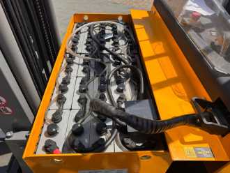 Heftruck gebruikt JUNGHEINRICH ETV 112 Baujahr 2021 / Stunden 4257 TOP ZUSTAND ELEKTRO SCHUBMASTSTAPLER (13053471)