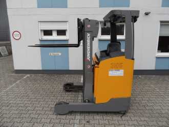 Heftruck gebruikt JUNGHEINRICH ETV 214 - NEUE Batterie - neue Räder - Triplex ELEKTRO SCHUBMASTSTAPLER (13065782)