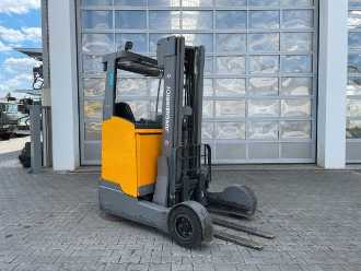 Heftruck gebruikt JUNGHEINRICH ETV C16 / Triplex 5.72m / SS / nur 2.953h / 2016 DIESEL SCHUBMASTSTAPLER (13062204)