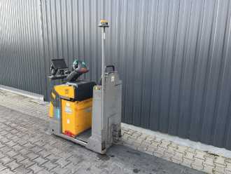 Heftruck gebruikt JUNGHEINRICH EZS130 ELEKTRO SCHLEPPER (13066806)