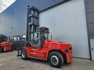 Heftruck gebruikt KALMAR DCG150-12 - DREHSITZ DIESEL VIERRADFRONTSTAPLER (12890544)