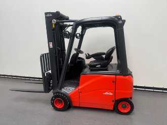 Heftruck gebruikt LINDE 386 E 20 PH-01 ELEKTRO VIERRADFRONTSTAPLER (13043940)