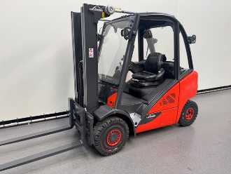 Heftruck gebruikt LINDE 392 H 25 D-02 DIESEL VIERRADFRONTSTAPLER (13052436) backdrop