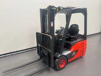 Heftruck gebruikt LINDE 396 E 15-02 ELEKTRO VIERRADFRONTSTAPLER (13053929)