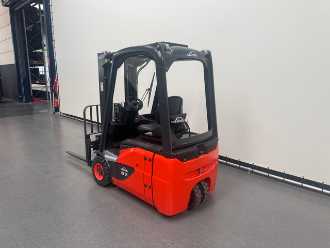 Heftruck gebruikt LINDE 396 E 15-02 ELEKTRO VIERRADFRONTSTAPLER (13053929)