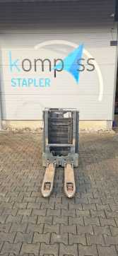 Heftruck gebruikt LINDE D 12 SP ELEKTRO HOCHHUBWAGENDEICHSEL (13028429) backdrop