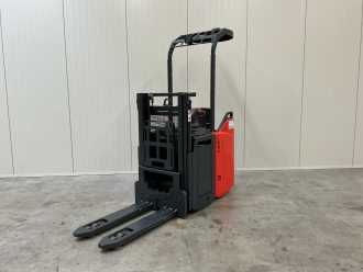 Heftruck gebruikt LINDE D12HPSP ELEKTRO HOCHHUBWAGENFAHRERSITZ (13018663)