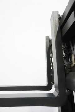 Heftruck gebruikt LINDE E 14 EVO 386-02 ELEKTRO DREIRADFRONTSTAPLER (13074526)