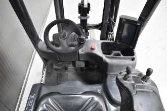 Heftruck gebruikt LINDE E 16 - 02 /58848/ ELEKTRO DREIRADFRONTSTAPLER (13066188)