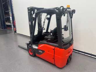 Heftruck gebruikt LINDE E 16-02 ELEKTRO VIERRADFRONTSTAPLER (13071655)