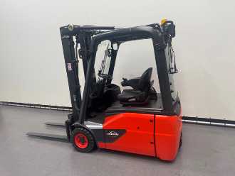 Heftruck gebruikt LINDE E 16-02 ELEKTRO VIERRADFRONTSTAPLER (13071655)