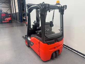 Heftruck gebruikt LINDE E 16-02 ELEKTRO VIERRADFRONTSTAPLER (13071655)