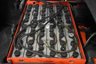 Heftruck gebruikt LINDE E 16 C EVO 386-02 ELEKTRO DREIRADFRONTSTAPLER (13073519)