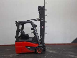 Heftruck gebruikt LINDE E 16 C EVO ELEKTRO DREIRADFRONTSTAPLER (13076447) backdrop