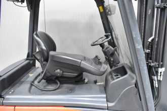 Heftruck gebruikt LINDE E 16 L /58118/ ELEKTRO DREIRADFRONTSTAPLER (13052181)