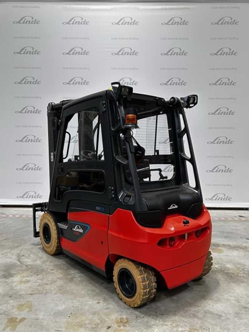 Heftruck gebruikt LINDE E 16 P EVO ELEKTRO VIERRADFRONTSTAPLER (13069023)