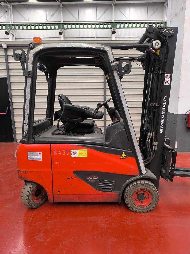 Heftruck gebruikt LINDE E 16 PH ELEKTRO VIERRADFRONTSTAPLER (13035526)