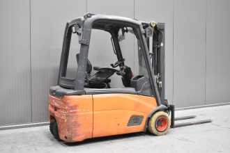 Heftruck gebruikt LINDE E 20 L - 01 /58838/ ELEKTRO DREIRADFRONTSTAPLER (13066181)